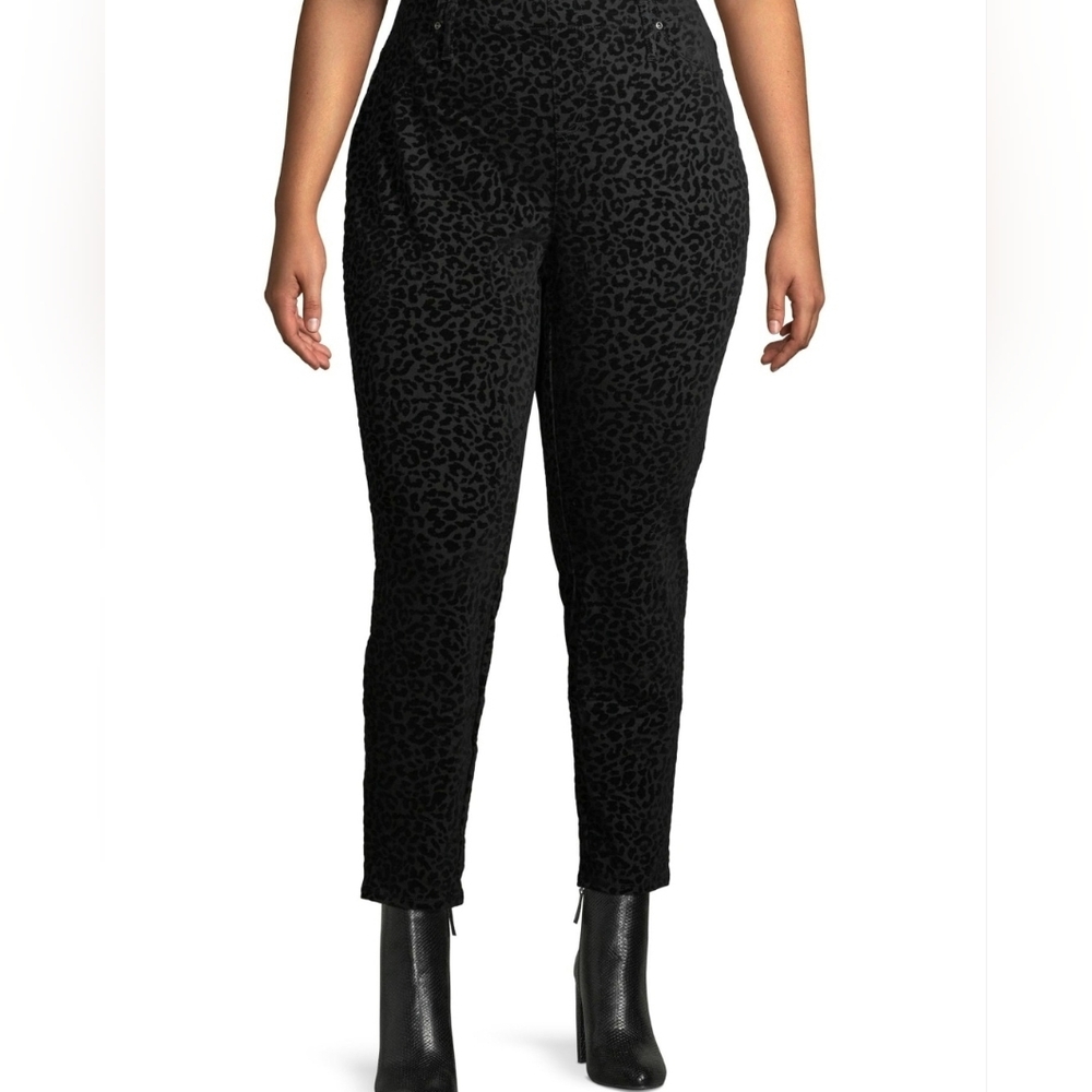 Terra & Sky Plus Size 2X Black Leopard Jeggings Pants with Pockets